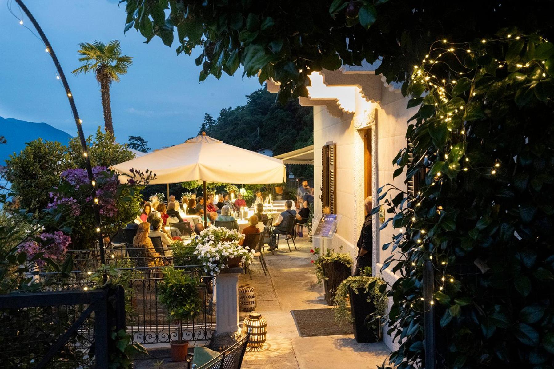 Hotel La Rondinella كانيرو ريفييرا المظهر الخارجي الصورة